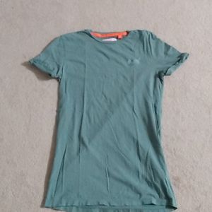 Superdry long length t-shirt